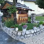 Barn House Mm Apartment Bled