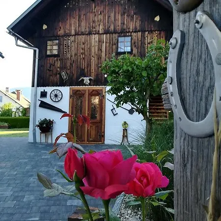 Barn House Mm