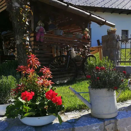 Barn House Mm *
